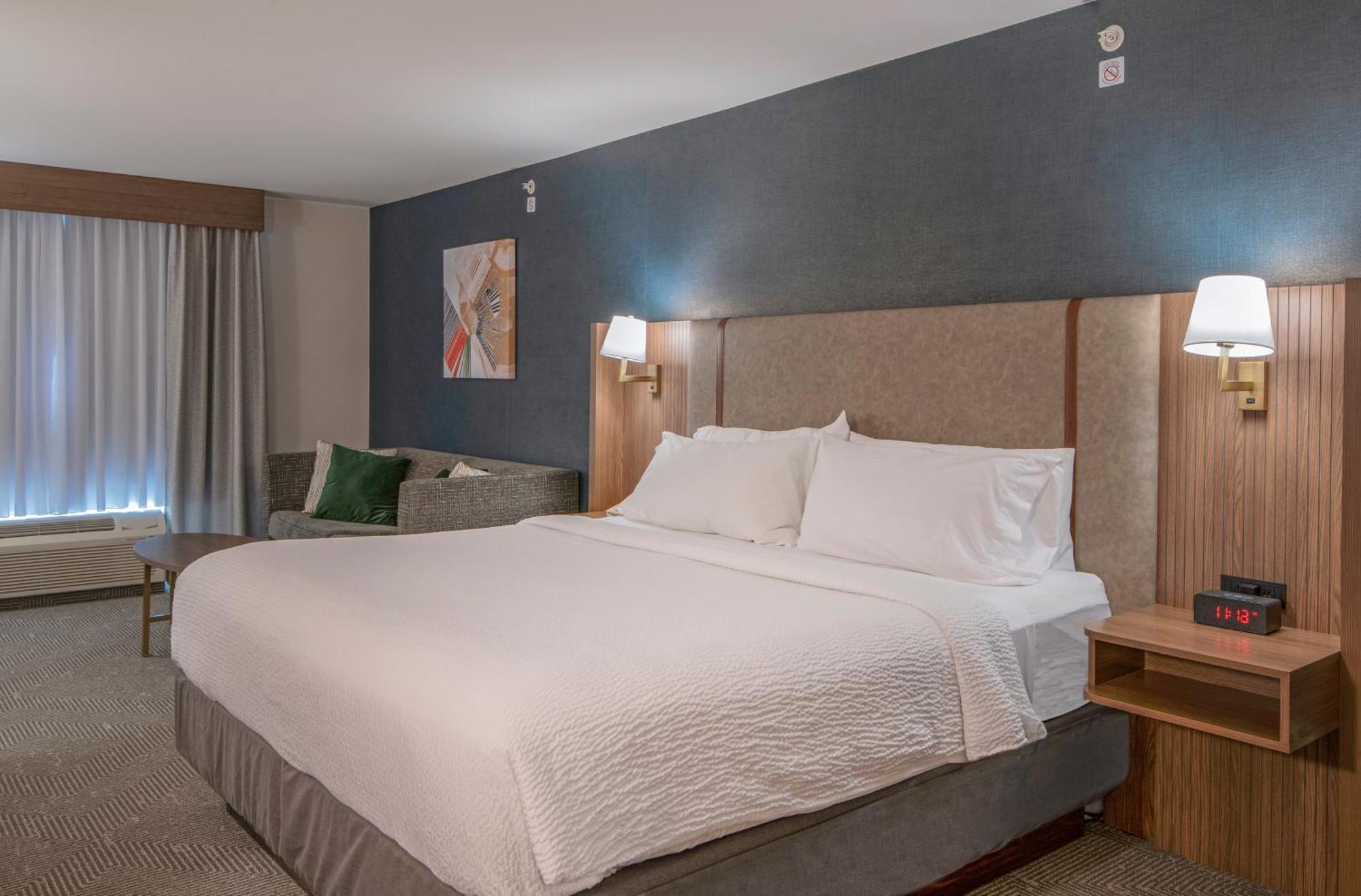 Holiday Inn Hotel And Suites-Kamloops By Ihg Eksteriør bilde